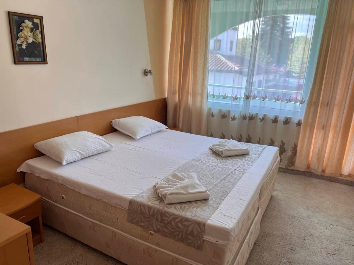 Хотел Диамант Hotel Diamond Balchik Exterior photo